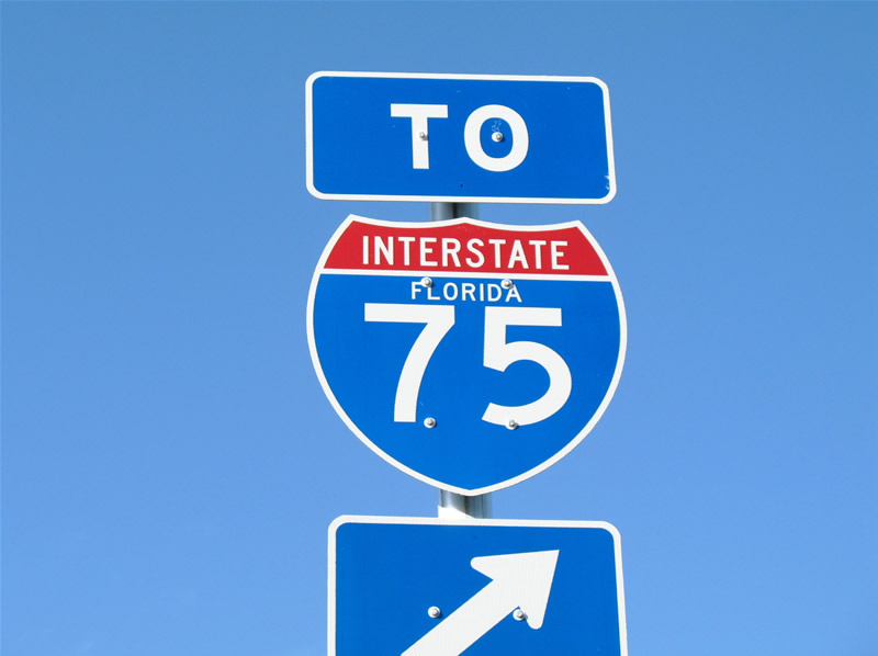 U.S. 41 northbound at the southbound on-ramp to Interstate 275 north of Palmetto.