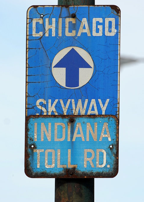 Original 1950s Skyway and Indiana Toll Road gantry, still surviving in downtown Chicago.