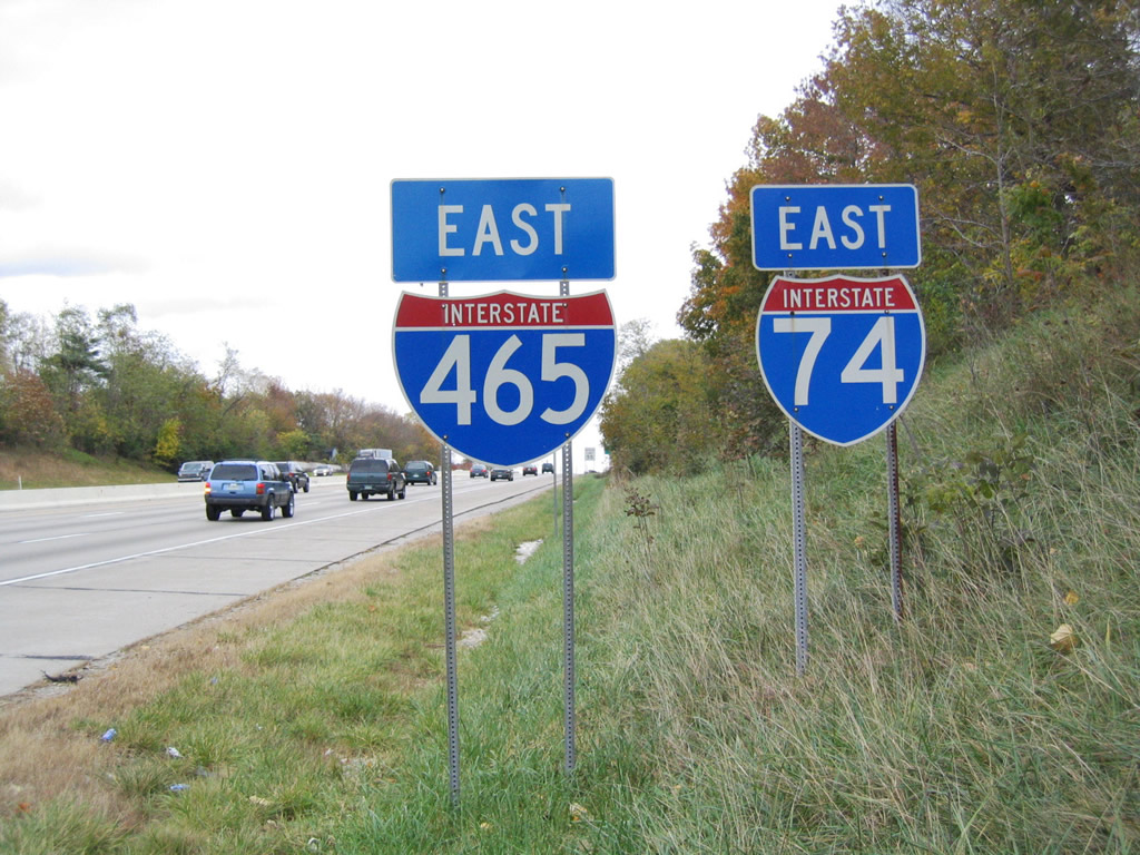 Eastbound reassurance shield assembly with Interstate 465 after Exit 53 (Interstate 65).