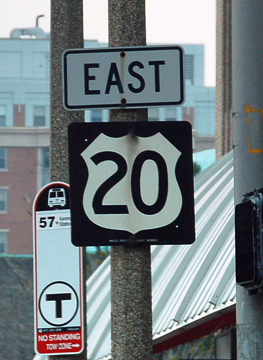 Commonwealth Avenue. Last eastbound US-20 shield before the END gantry.