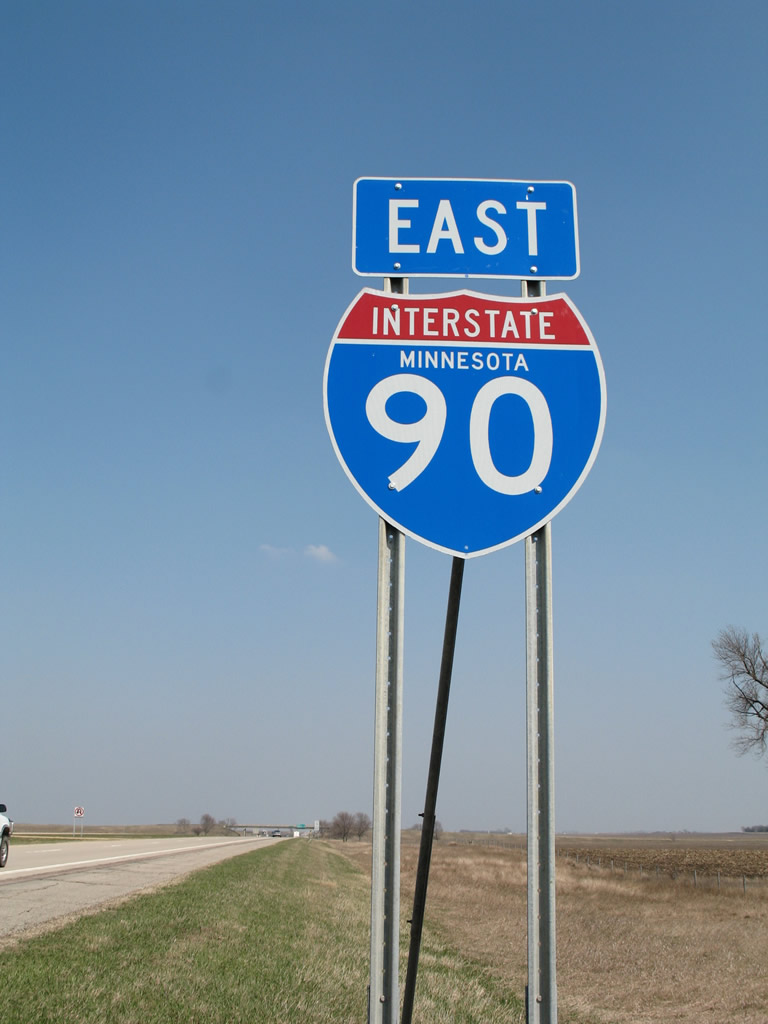 Eastbound Interstate 90 reassurance shield after Exit 18, Junction County Route 3 near Magnolia.