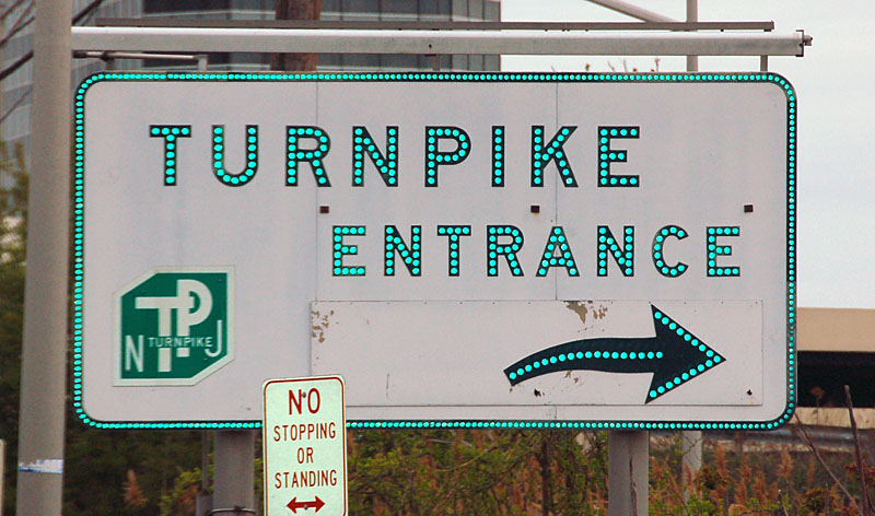 Last known button-copy Turnpike entrance sign.
